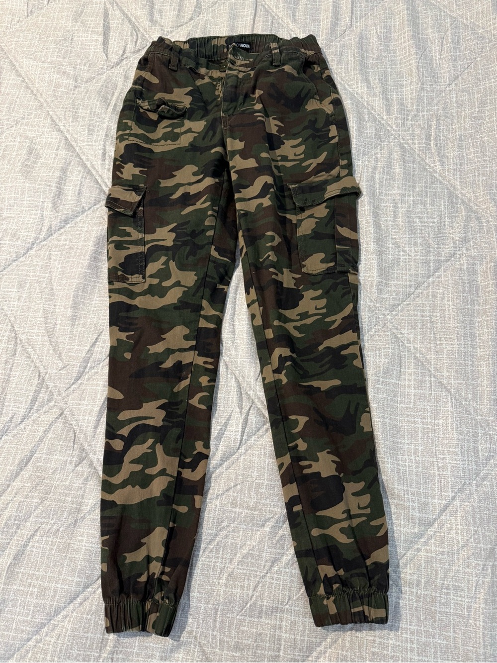 Fashion Nova Camo Cargo Pants - Green/Brown/Black